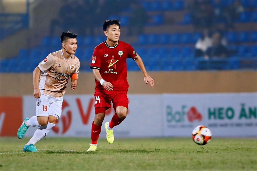 Xuân Trường: 'mình gần như đã không có nhà để về' - Bóng Đá