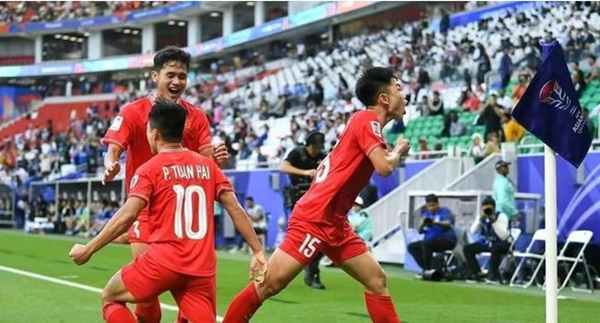 Báo TQ nói về ĐT Việt Nam - Bóng Đá