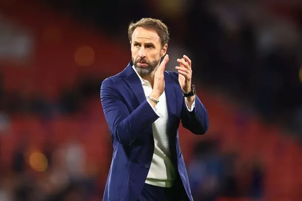 Graeme Souness chỉ trích Southgate - Bóng Đá