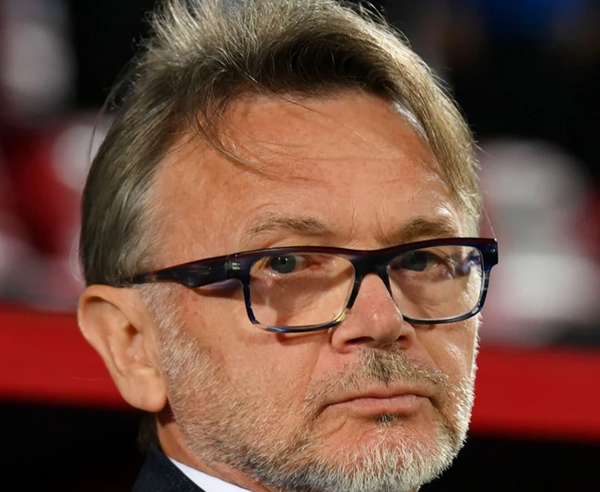 BLV Quang Huy phát biểu về HLV Troussier - Bóng Đá