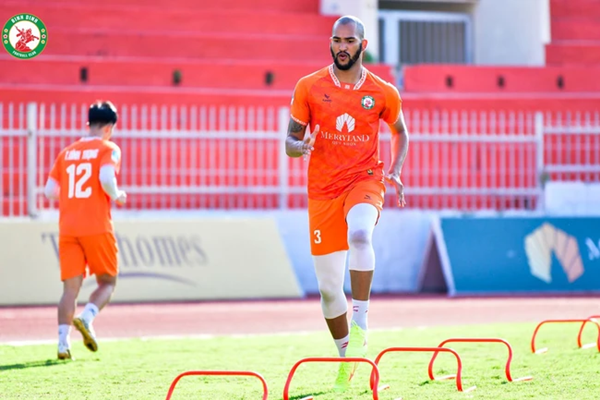 Marlon Rangel muốn thi đấu cho ĐT Việt Nam - Bóng Đá