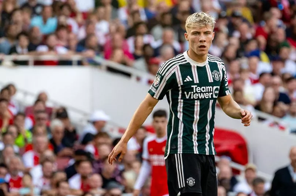 Souness chỉ trích Rasmus Hojlund - Bóng Đá