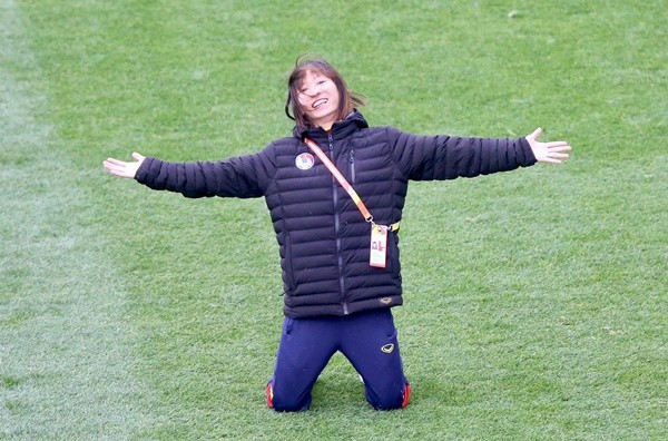 Hà Nội chia tay Tấn Trường - Bóng Đá