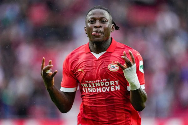 Liverpool điên rồ khi ký Johan Bakayoko - Bóng Đá