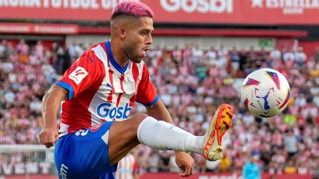 Milan muốn chiêu mộ cựu sao Man City - Bóng Đá