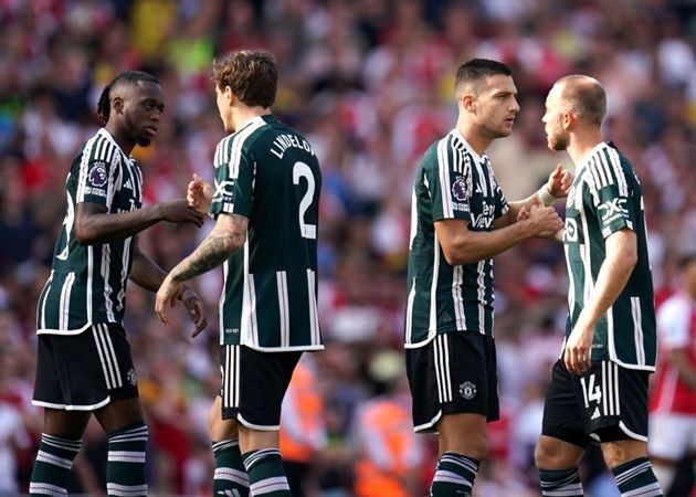 Cuộc chiến không khoan nhượng tại Man Utd - Bóng Đá