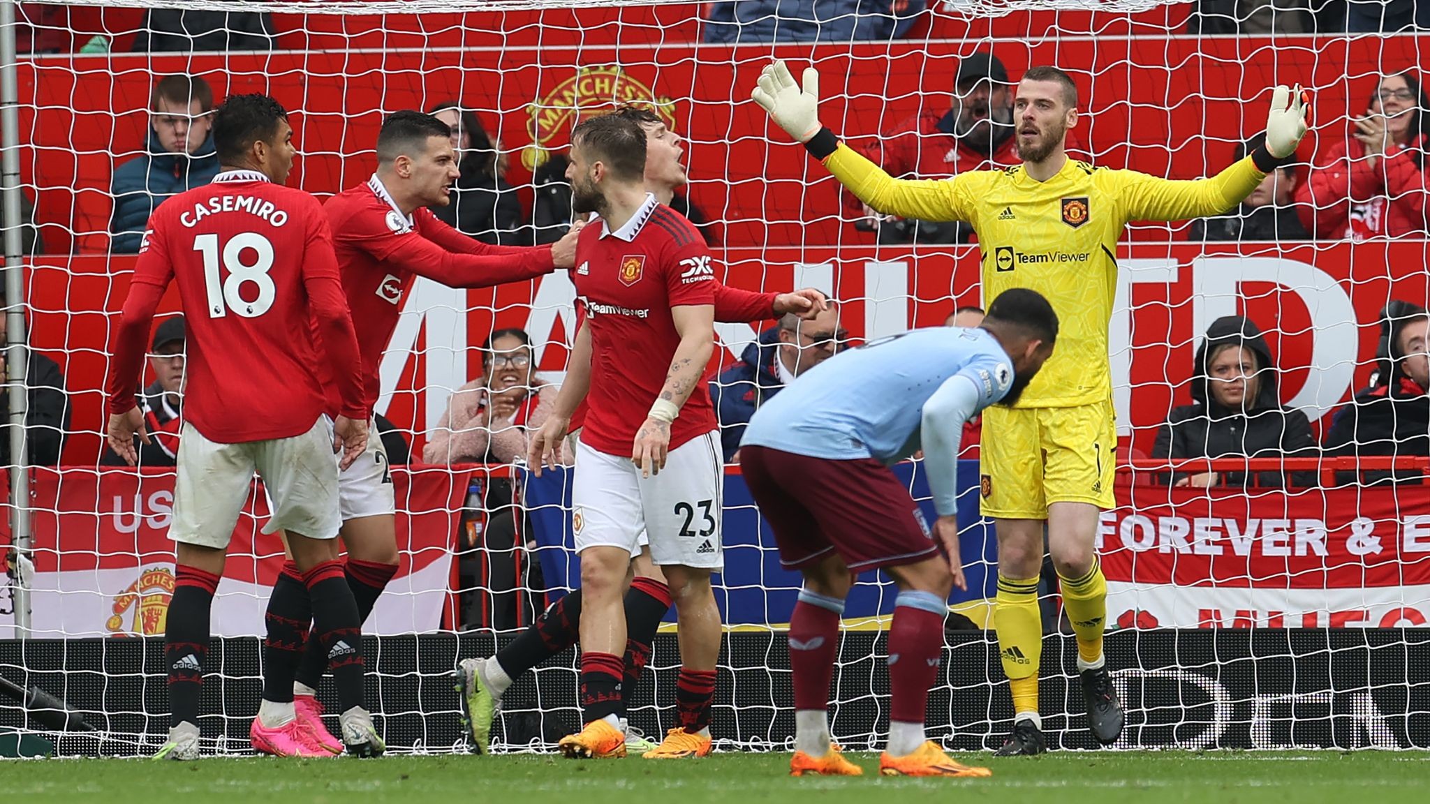 Victor Lindelof stats show United have nothing to fear amid defensive injury woes - Bóng Đá
