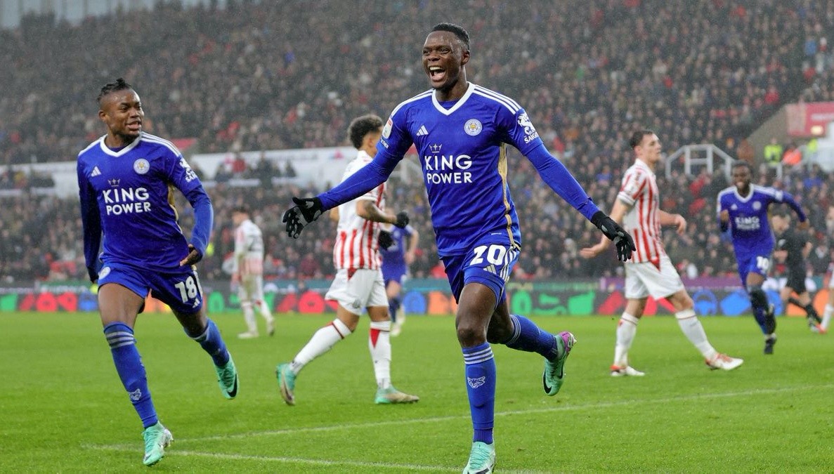 Thắng hủy diệt 5 bàn, ai cản nổi Leicester City - Bóng Đá