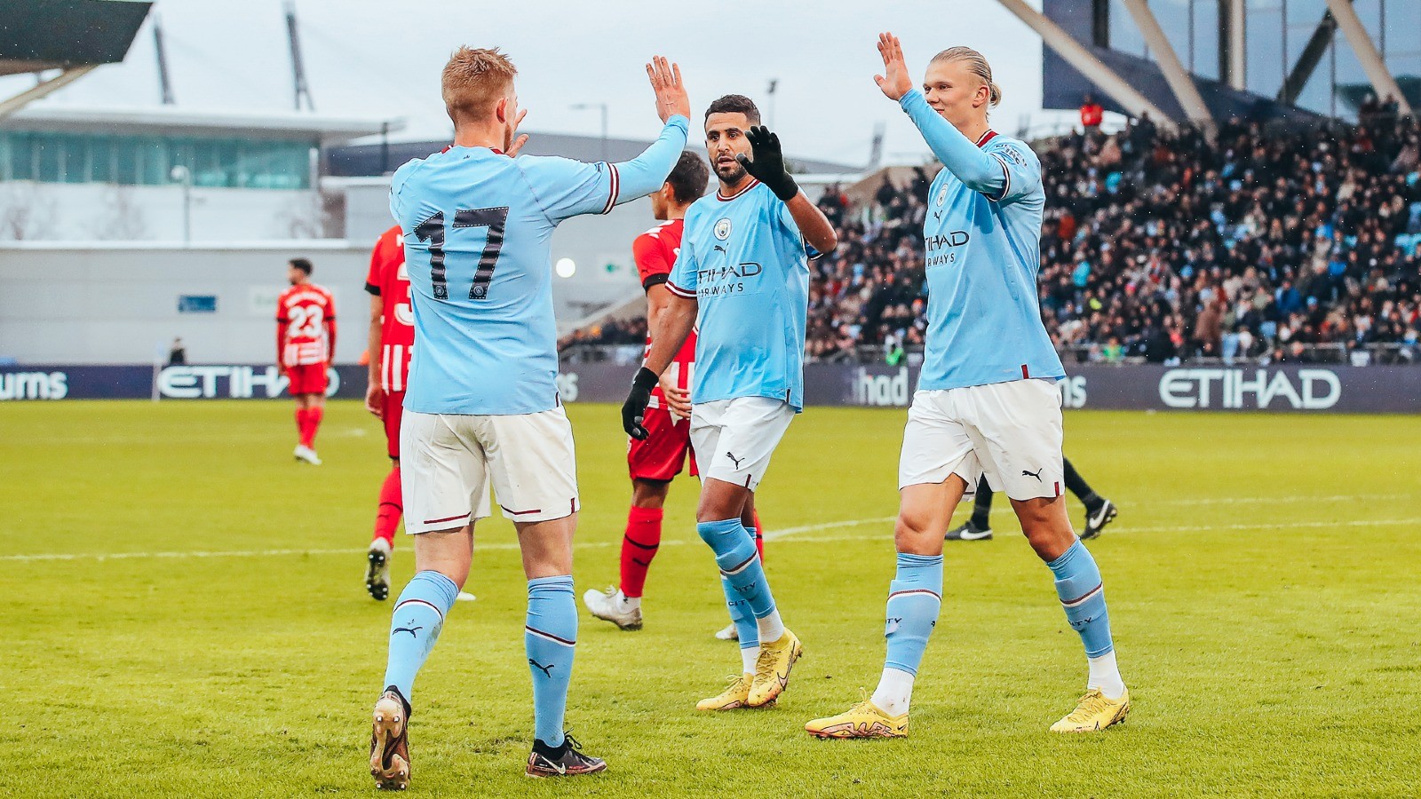Haaland - De Bruyne 'song kiếm', Man City thắng dễ - Bóng Đá