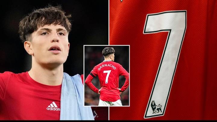 Khôn như Man Utd, Chelsea 'quay xe vội' vụ Cucurella - Bóng Đá