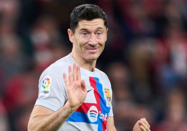 UEFA điều tra Barca - Bóng Đá