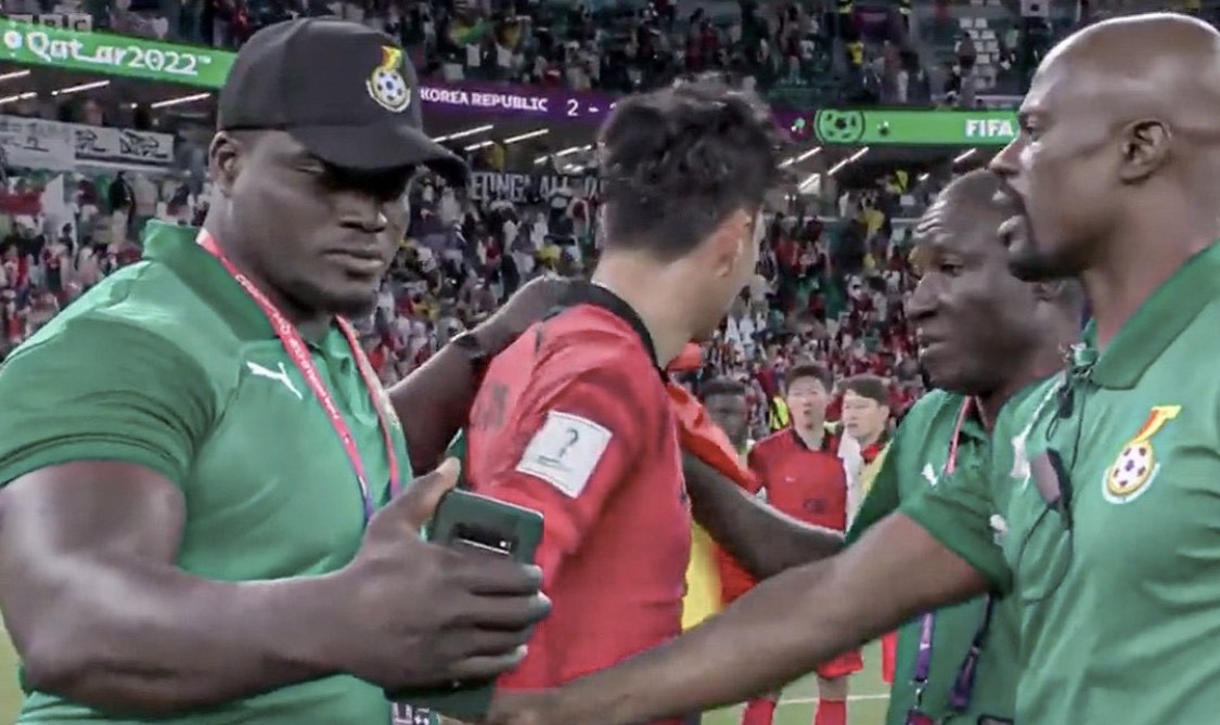 Son Heung-min bật khóc, HLV Ghana hành động bất chấp - Bóng Đá