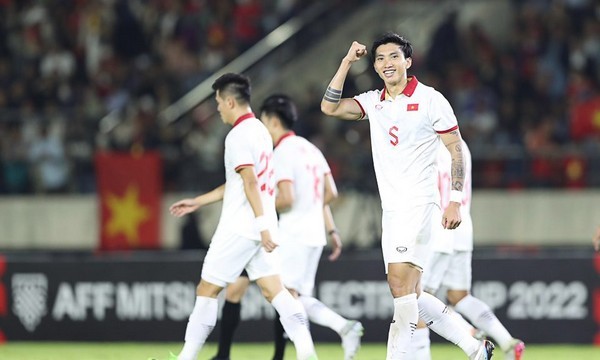 4 cầu thủ chơi hay nhất của ĐT Việt Nam tại vòng bảng AFF Cup - Bóng Đá
