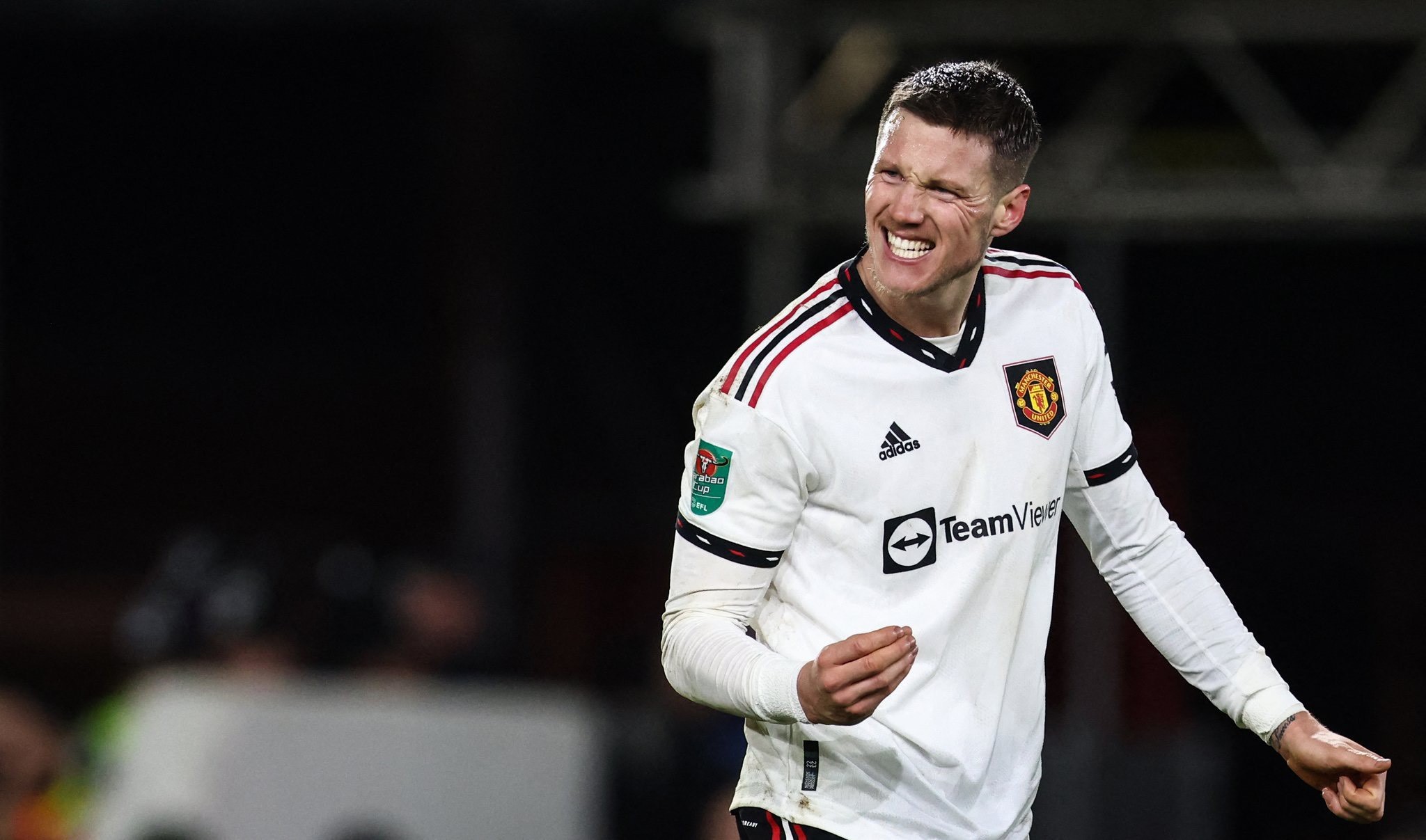 Nottingham vs Man Utd - Ảnh review trận xb trong khung 4h50-5h20 - Bóng Đá