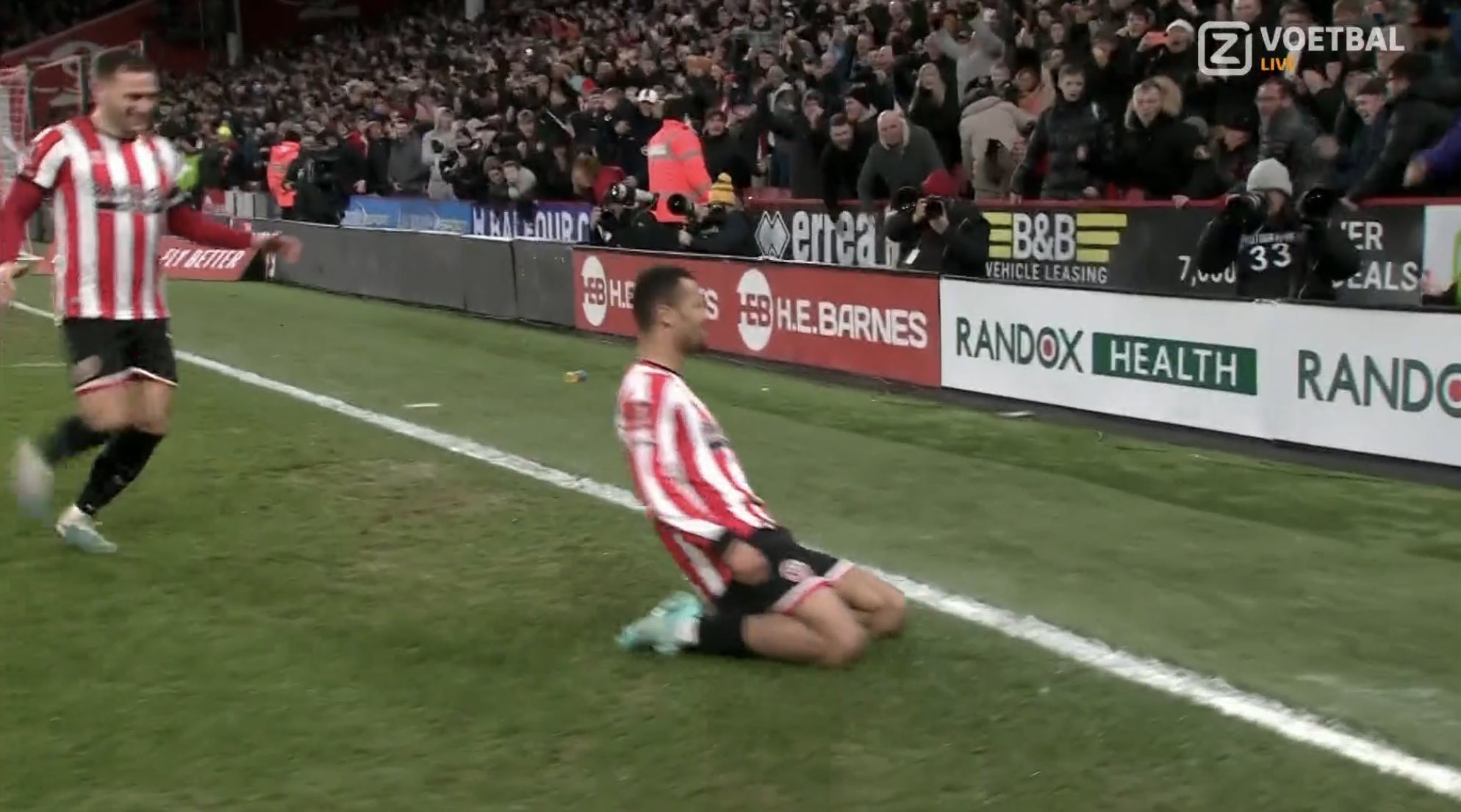 Nhận đòn đau phút 80, Tottenham bị đội hạng dưới loại khỏi FA Cup - Bóng Đá