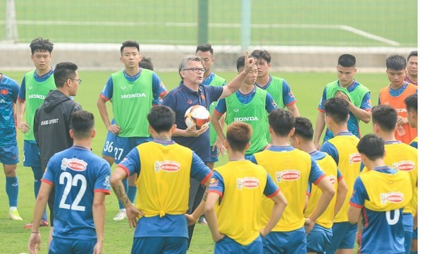 Tham vọng táo bạo, HLV Troussier không nói suông - Bóng Đá