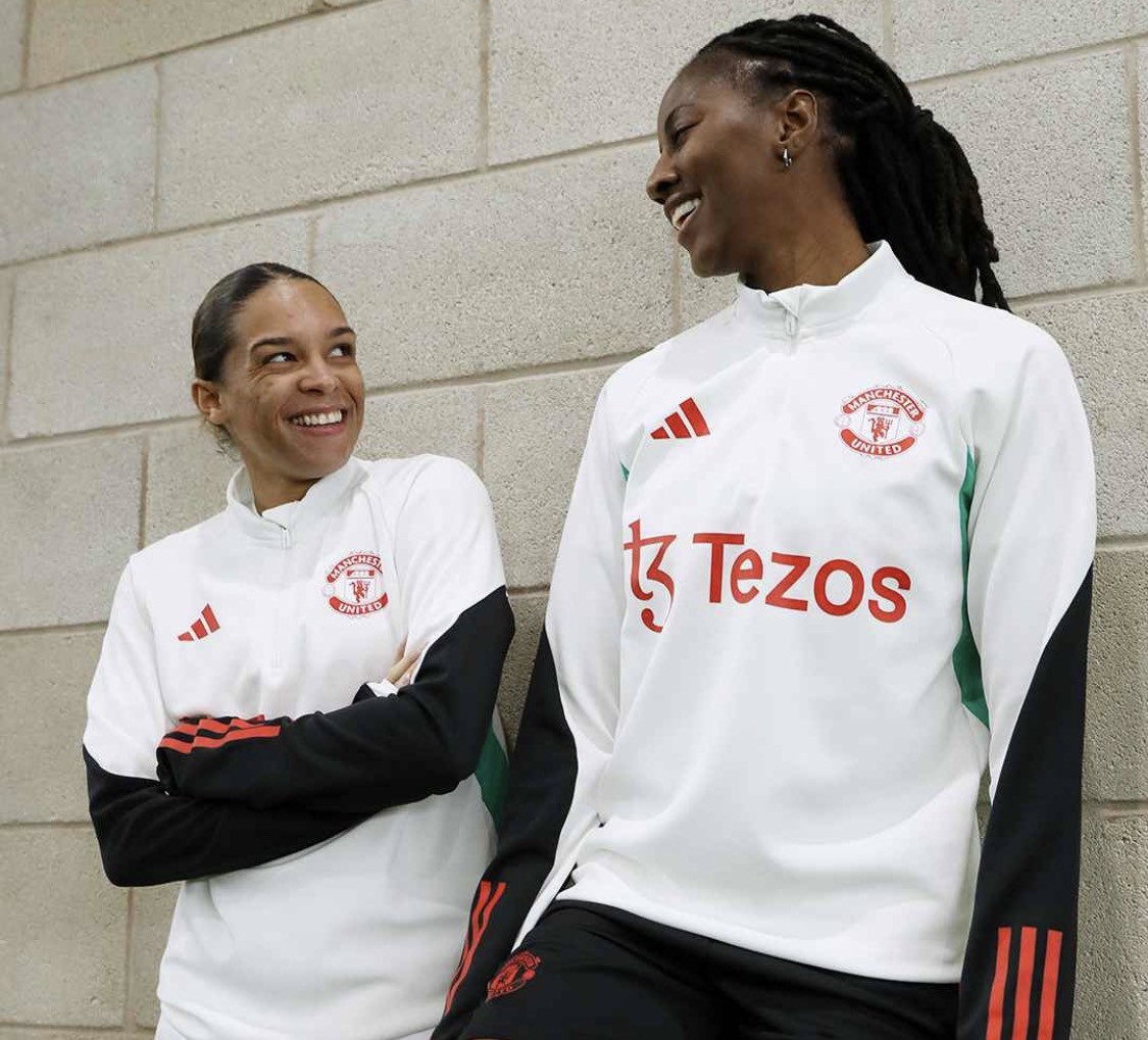 Man Utd công bố áo tập mới mùa 2023/24 - Bóng Đá