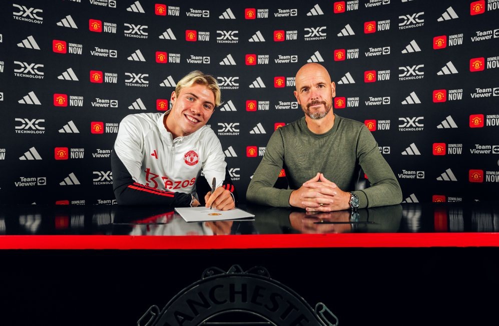 CHÍNH THỨC! Man Utd công bố tân binh thứ 3 - Bóng Đá