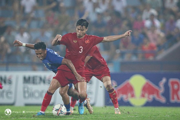Trung Quốc rung rẫy trước ngày tiếp thầy trò HLV Troussier; Chốt danh sách Olympic Việt Nam dự Asiad 19 - Bóng Đá