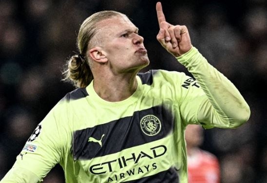 Haaland chọc tức CĐV Bayern - Bóng Đá