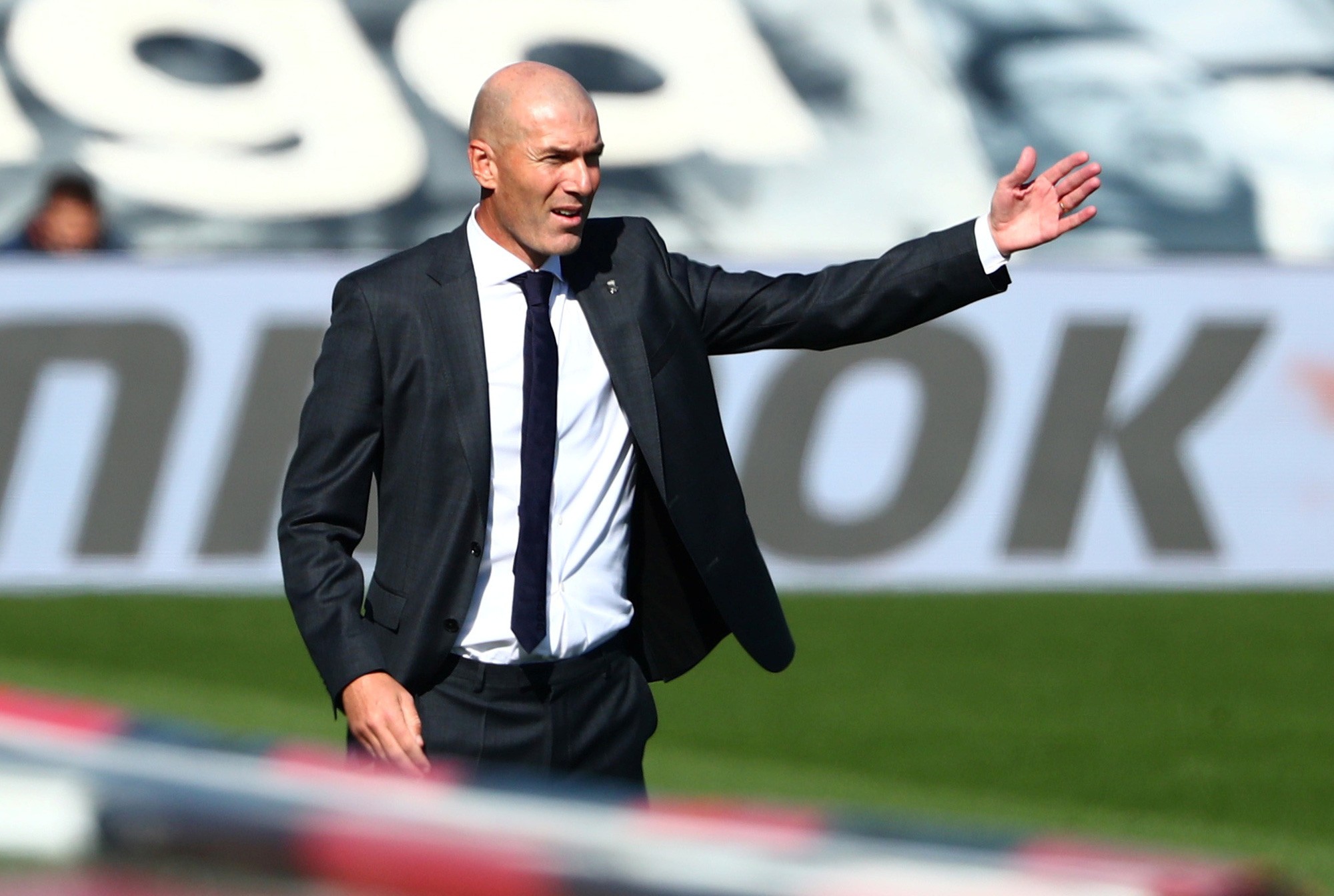 Zinedine Zidane turned down PSG job - Bóng Đá