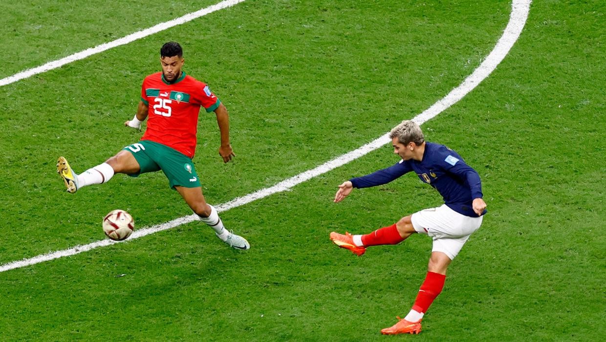 Griezmann và hình ảnh kinh dị đưa Pháp vào chung kết - Bóng Đá