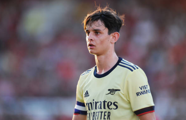 CĐV Arsenal phát cuồng, gọi ngọc thô 17 tuổi là Santi Carzola mới - Bóng Đá