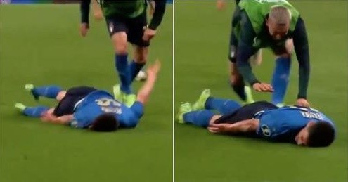 Được mời gọi nối gót Messi đến Ligue 1, Ronaldo có biểu cảm bất ngờ - Bóng Đá
