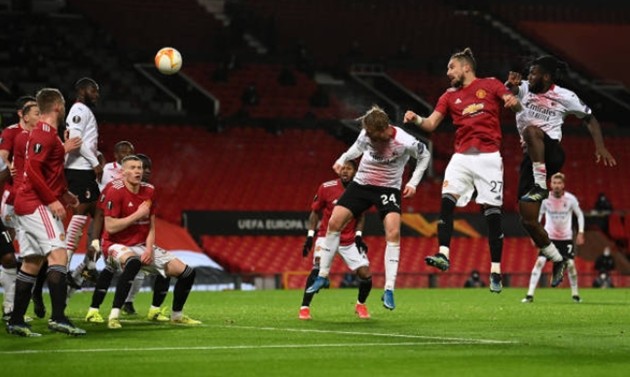 Phản ứng của Diogo Dalot sau bàn thắng ở phút 90+3 - Bóng Đá