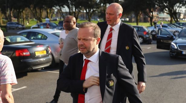 Ed Woodward makes contract demand to Man Utd's top January transfer target Mandzukic - Bóng Đá