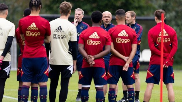 Antony not present at Ajax training as he makes Man Utd transfer stance clear - Bóng Đá