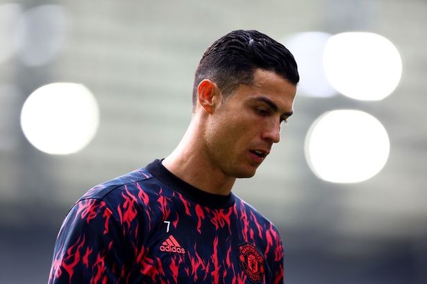 Ronaldo sớm dập tắt viễn cảnh hoàn hảo của Mourinho - Bóng Đá