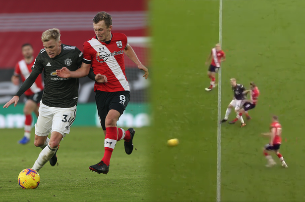 Chưa bàn đẳng cấp, Van de Beek đã cho thấy sự khác biệt quá lớn so với Pogba - Bóng Đá