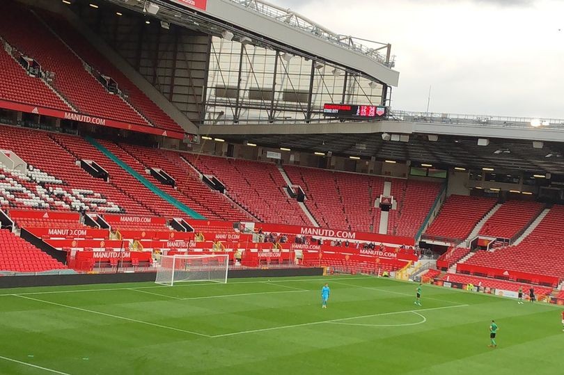 Van de Beek gây thất vọng, Man Utd thất bại 3-4 trước Stoke City - Bóng Đá