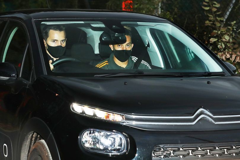 Manchester United include Alex Telles and Harry Maguire in squad vs Newcastle - Bóng Đá