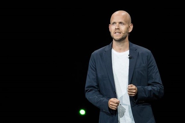 Spotify CEO Daniel Ek offers to buy Arsenal if Stan Kroenke decides to sell club - Bóng Đá