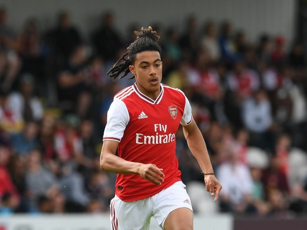 Arsenal fans react as Miguel Azeez makes Gunners’ B list squad - Bóng Đá