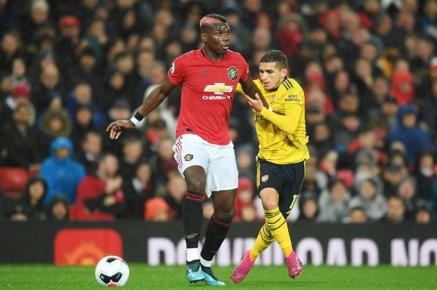Paul Pogba raises hopes he will be fit for Man Utd soon in gym workout before court side outing at Miami Heat game - Bóng Đá