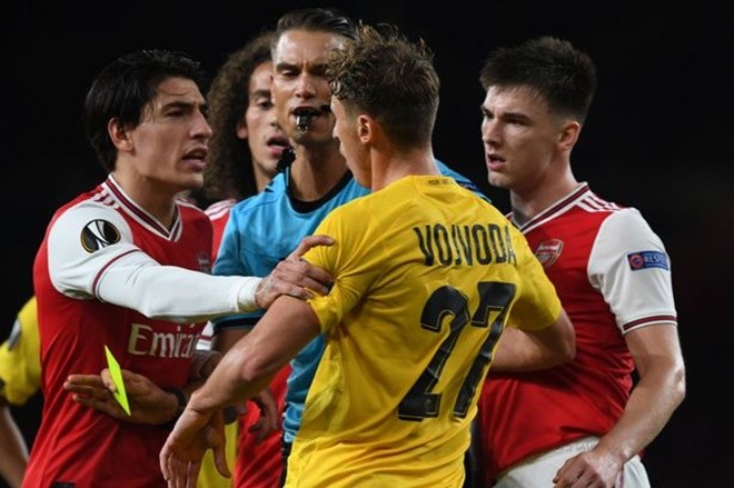 Nhận định Standard Liege vs Arsenal - Bóng Đá