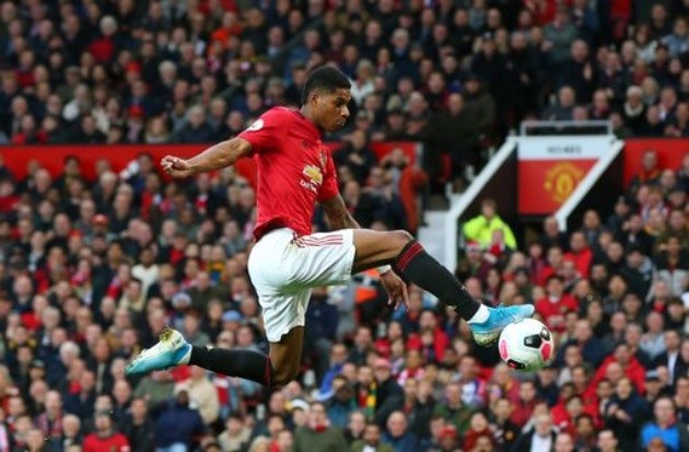 Chùm ảnh: Klopp tức giận khi VAR công nhận bàn thắng của Rashford - Bóng Đá