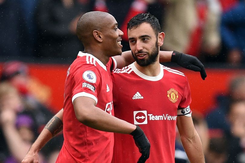 Martial rời Man United, Bruno Fernandes nhắn gửi 1 lời - Bóng Đá