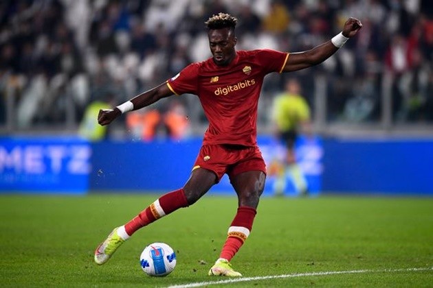 Jose Mourinho admits 'it's not easy' for Tammy Abraham after Chelsea struggles - Bóng Đá