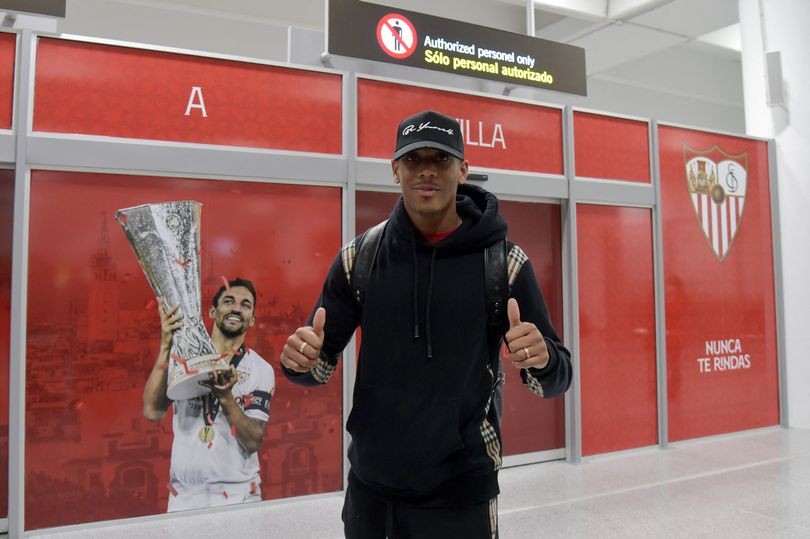 Anthony Martial breaks silence on Manchester United to Sevilla loan transfer - Bóng Đá