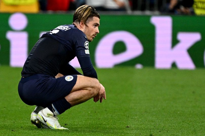 Sao Man City phải xóa tweet về Real Madrid - Bóng Đá