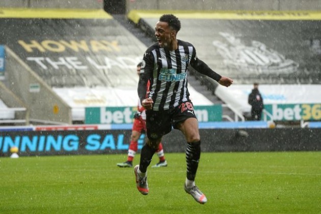 Joe Willock wants to stay at Newcastle  - Bóng Đá