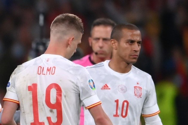 Liverpool chiêu mộ Olmo - Bóng Đá