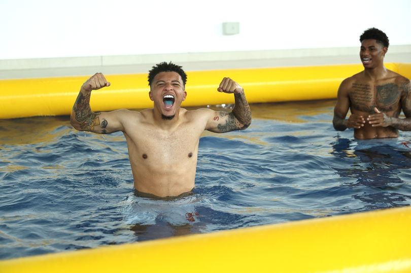 Jadon Sancho is making Manchester United's Marcus Rashford decision easier - Bóng Đá