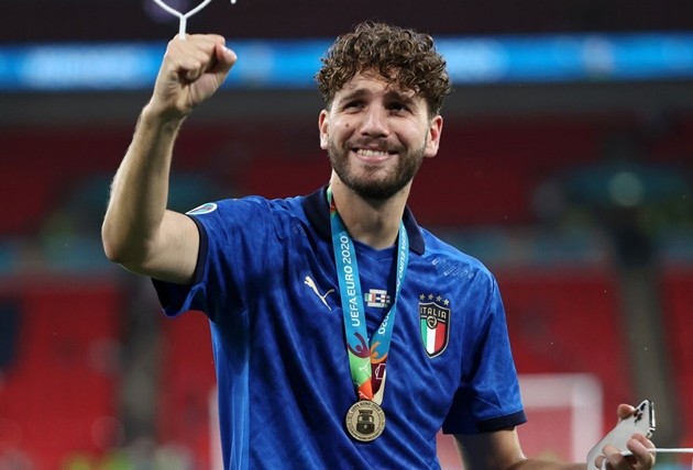 'We've made a good offer' - Nedved confirms Juve talks with Locatelli - Bóng Đá