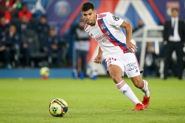 Arsenal can sign their own Thiago Alcantara - Bóng Đá