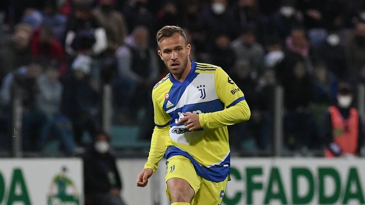 Vì sao Liverpool chiêu mộ Arthur Melo? - Bóng Đá